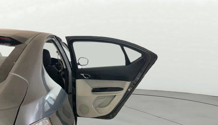 2022 Tata TIGOR XZ PLUS CNG, CNG, Manual, 69,948 km, RHS Rear Door