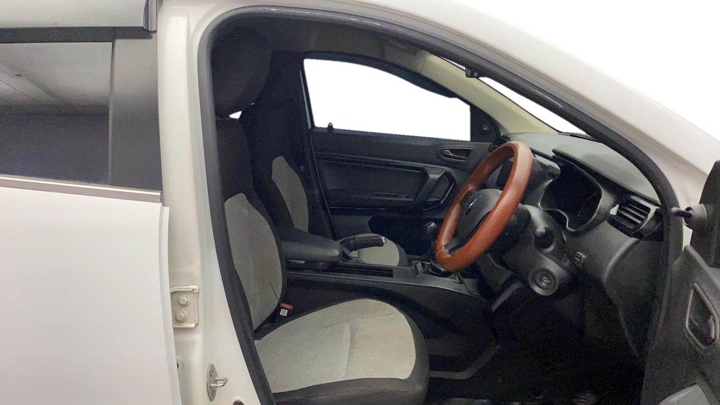 2021 Renault Kiger RXE MT, CNG, Manual, 92,657 km, Right Side Front Door Cabin