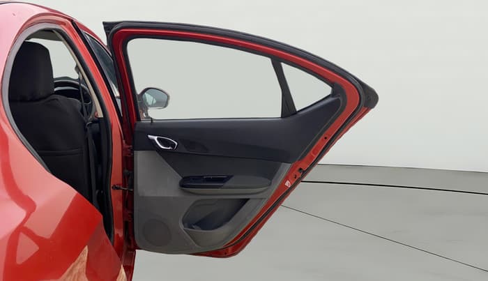 2018 Tata TIGOR XZ (O) PETROL, CNG, Manual, 76,584 km, RHS Rear Door