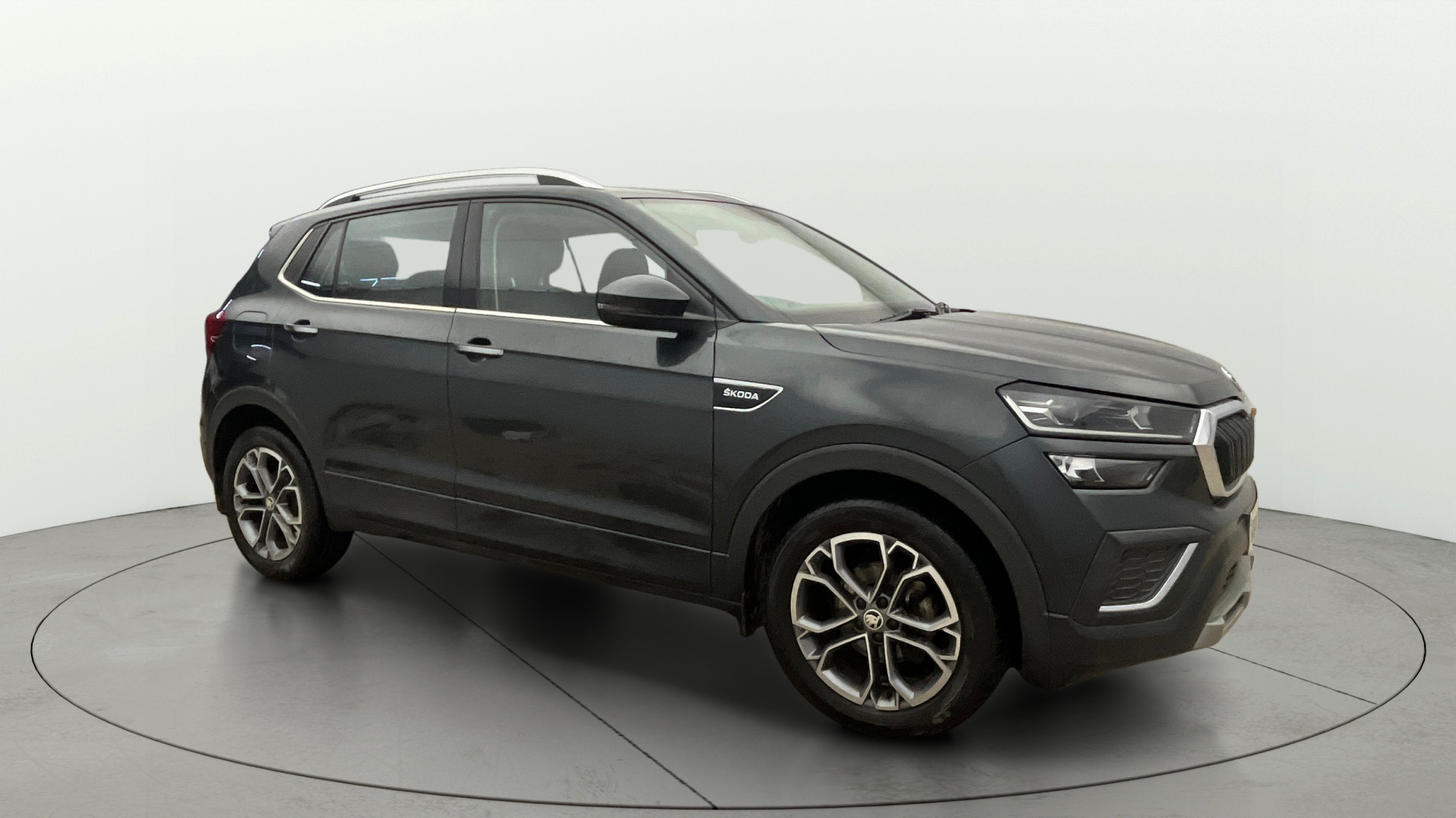 2022 Skoda Kushaq STYLE 1.0L TSI AT (6 AIRBAGS)
