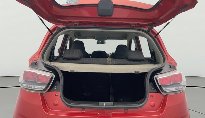 2017 Mahindra KUV 100 NXT K8 D 6 STR, Diesel, Manual, 84,353 km, Boot Open Zoomed View