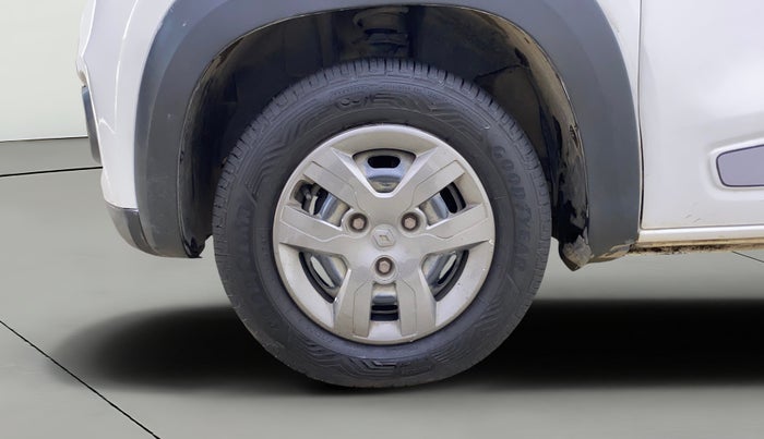 2017 Renault Kwid RXT 1.0 AMT (O), Petrol, Automatic, 66,414 km, Left Front Wheel