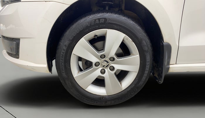 2021 Skoda Rapid 1.0 AMBITION TSI MT, Petrol, Manual, 49,111 km, Left Front Wheel