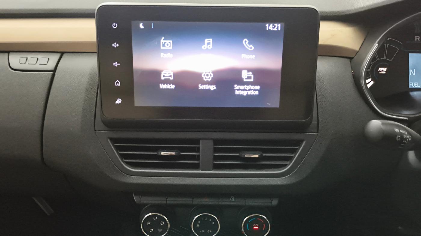 2022 Renault Kiger RXT (O) AMT, Petrol, Automatic, 74,625 km, Air Conditioner