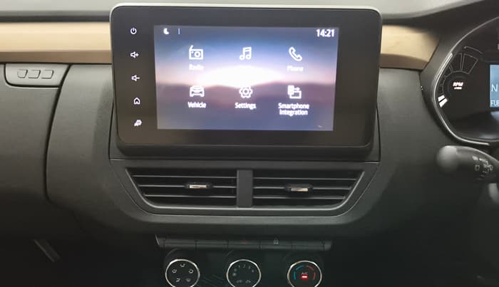 2022 Renault Kiger RXT (O) AMT, Petrol, Automatic, 74,625 km, Air Conditioner