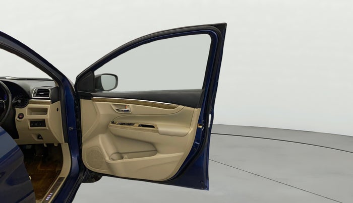 2019 Maruti Ciaz ALPHA  AT 1.5 SHVS PETROL, Petrol, Automatic, 57,146 km, RHS Front Door