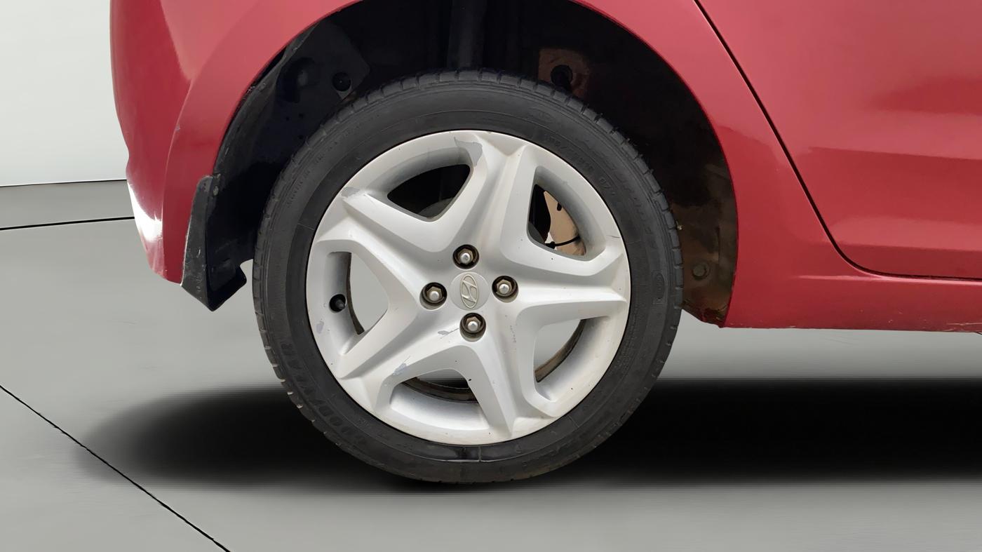 2017 Hyundai Elite i20 ASTA 1.2, CNG, Manual, 37,472 km, Right Rear Wheel