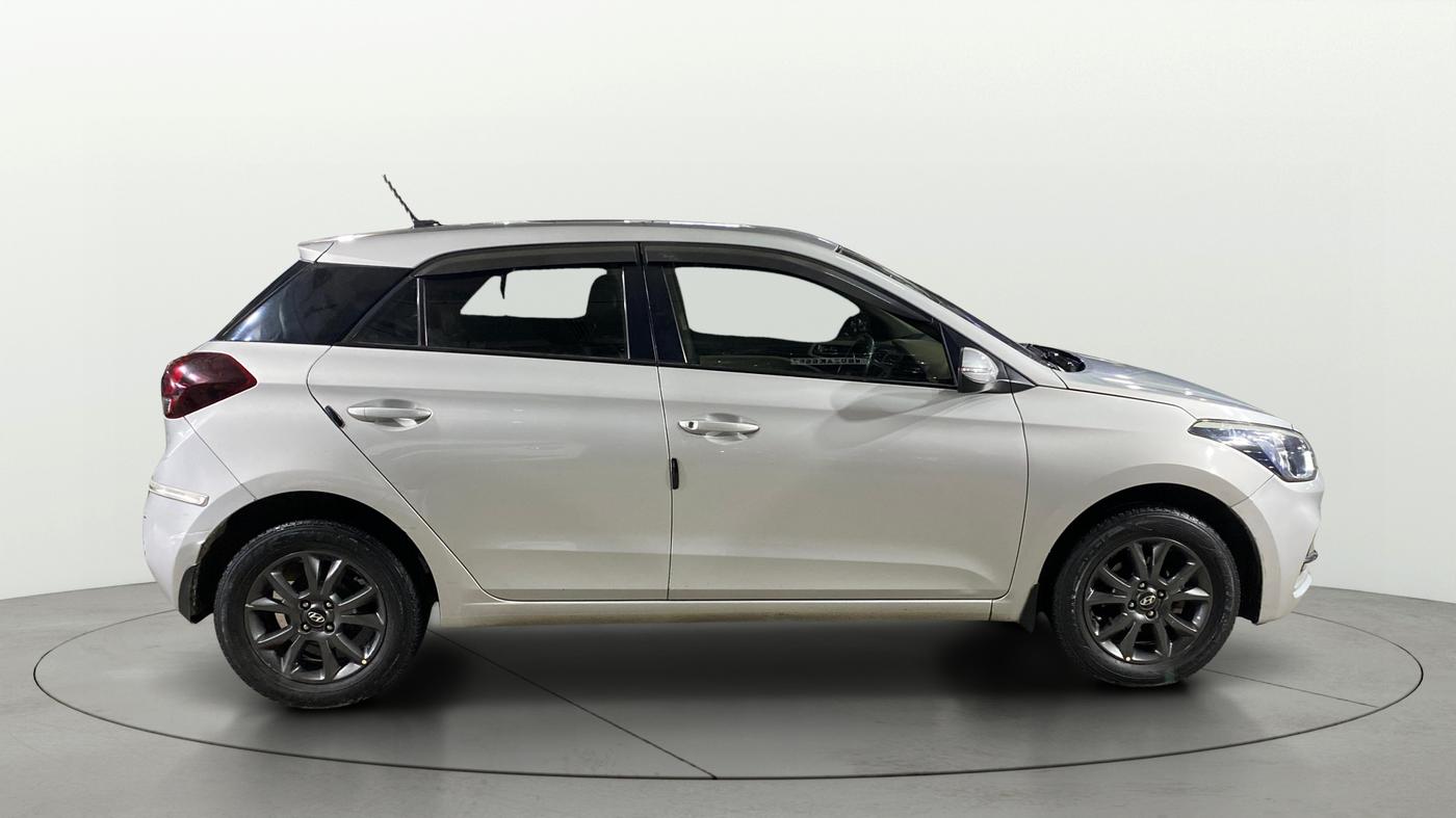 2018 Hyundai Elite i20 ASTA 1.2, Petrol, Manual, 69,869 km, Right Side View