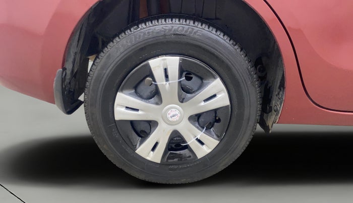 2018 Maruti Dzire LXI, Petrol, Manual, 17,499 km, Right Rear Wheel