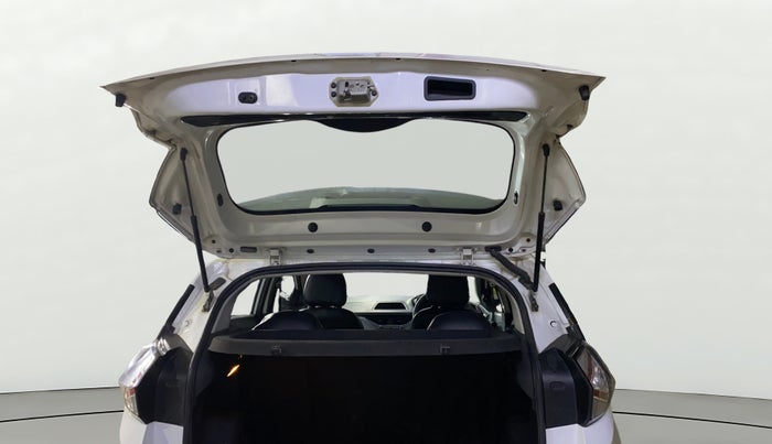 2022 Tata NEXON XM PETROL, Petrol, Manual, 66,589 km, Boot Door Open