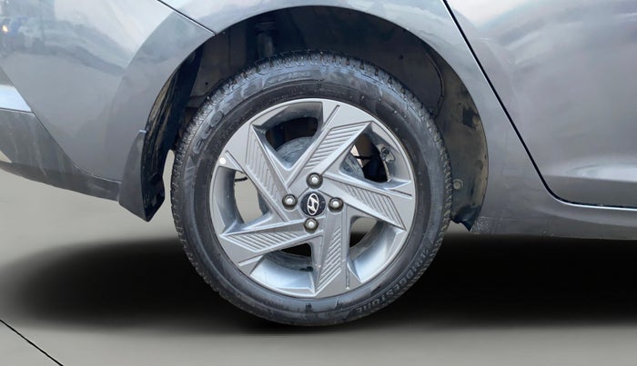 2020 Hyundai Verna SX 1.5 VTVT, Petrol, Manual, 10,417 km, Right Rear Wheel