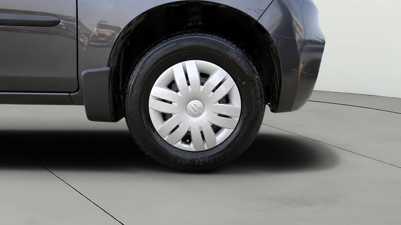 2020 Maruti Alto VXI, Petrol, Manual, 21,742 km, Right Front Wheel