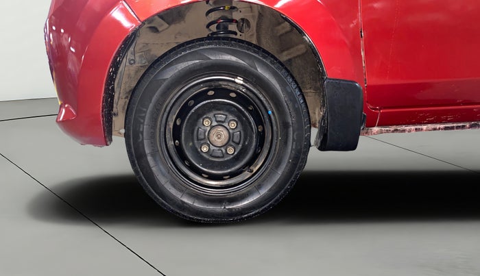 2015 Maruti Alto 800 LXI, Petrol, Manual, 66,585 km, Left Front Wheel