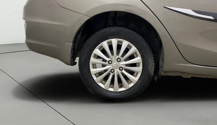 2022 Maruti Ciaz ZETA 1.5 SHVS MT PETROL, Petrol, Manual, 31,173 km, Right Rear Wheel