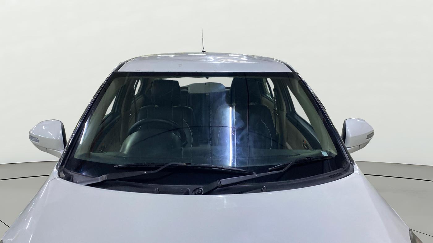 2016 Maruti Swift Dzire VXI, CNG, Manual, 96,129 km, Front Windshield