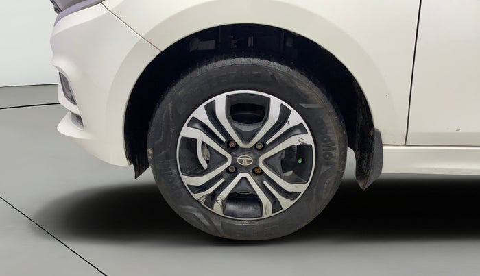 2020 Tata Tiago XZ PETROL, Petrol, Manual, 17,028 km, Left Front Wheel