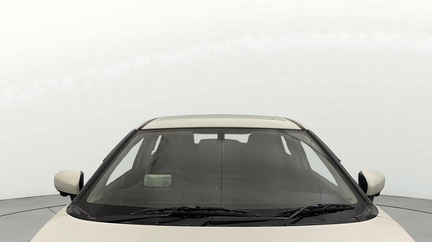 2023 Maruti Baleno ALPHA PETROL 1.2, Petrol, Manual, 80,646 km, Front Windshield