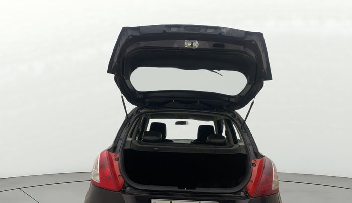 2015 Maruti Swift ZDI, Diesel, Manual, 83,737 km, Boot Door Open