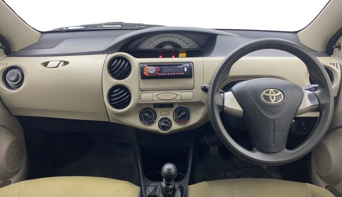 2012 Toyota Etios Liva GD, Diesel, Manual, 65,998 km, Dashboard