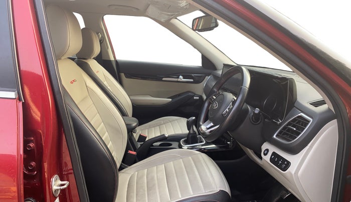 2019 KIA SELTOS GTX PLUS 1.4 PETROL, Petrol, Manual, 66,226 km, Right Side Front Door Cabin