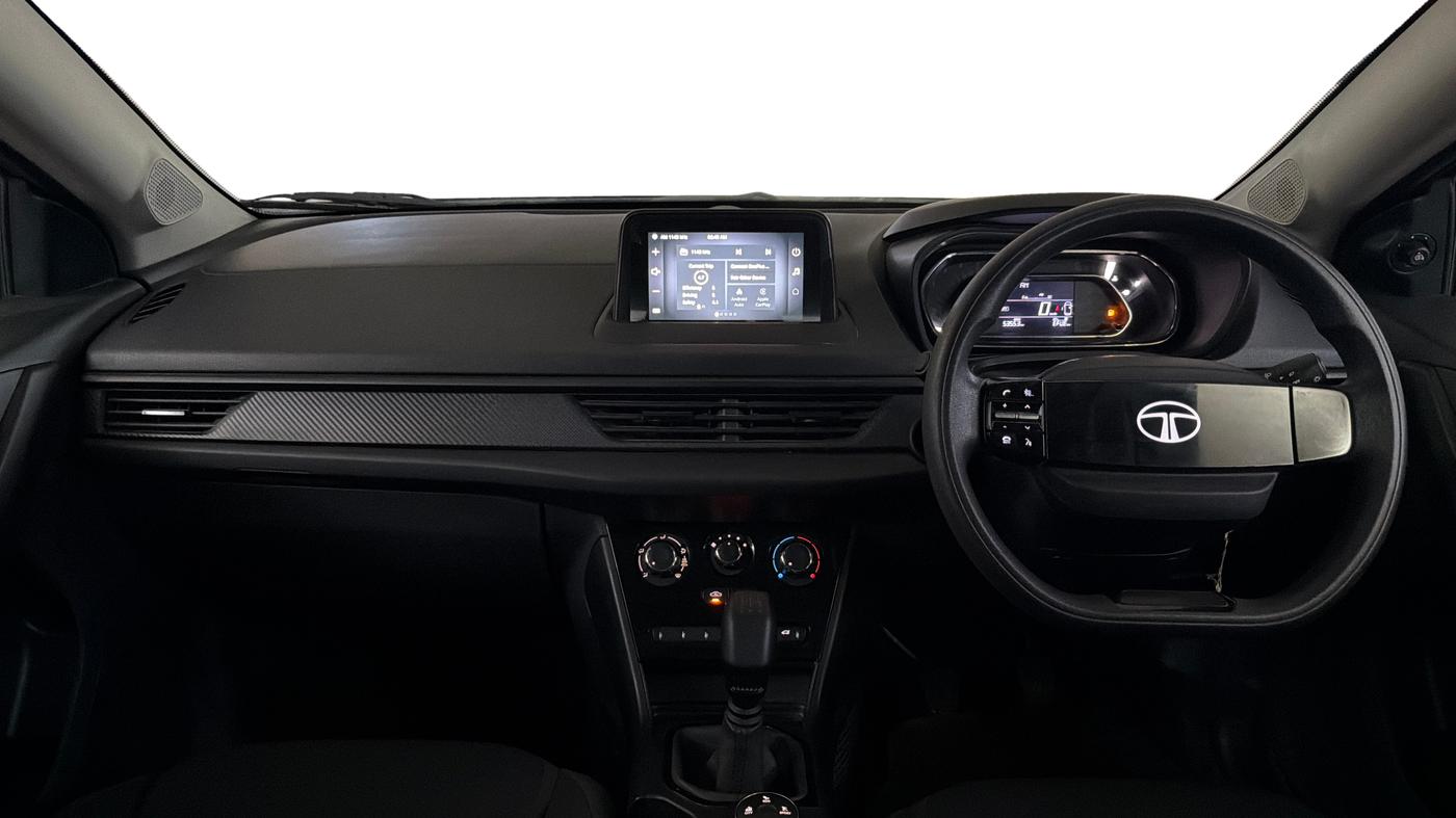 2024 Tata NEXON SMART PLUS S 1.2 REVOTRON, Petrol, Manual, 53,543 km, Dashboard