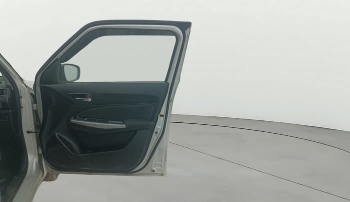 2018 Maruti Swift ZXI PLUS, Petrol, Manual, 58,592 km, RHS Front Door