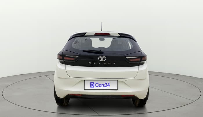 2022 Tata ALTROZ XZ DIESEL, Diesel, Manual, 88,395 km, Back/Rear