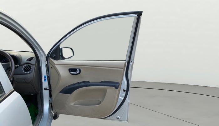 2013 Hyundai i10 MAGNA 1.1, Petrol, Manual, 33,601 km, RHS Front Door