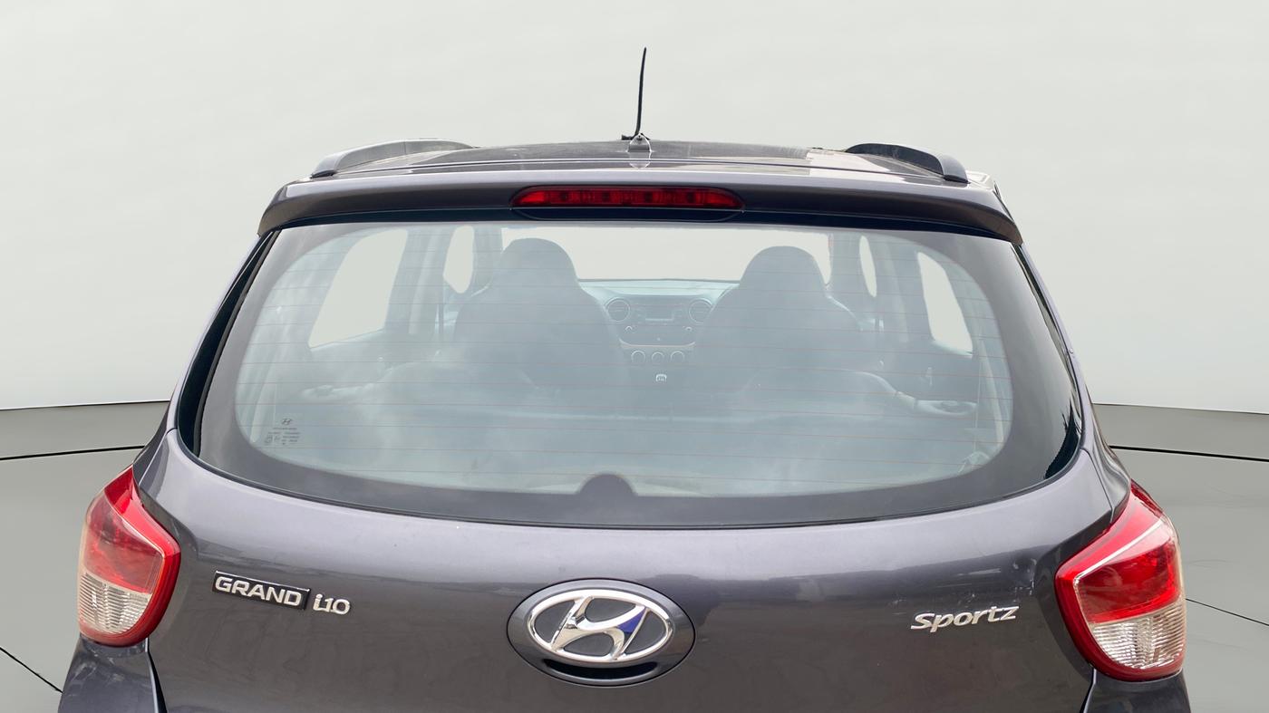 2016 Hyundai Grand i10 SPORTZ 1.2 KAPPA VTVT, CNG, Manual, 46,671 km, Rear Windshield