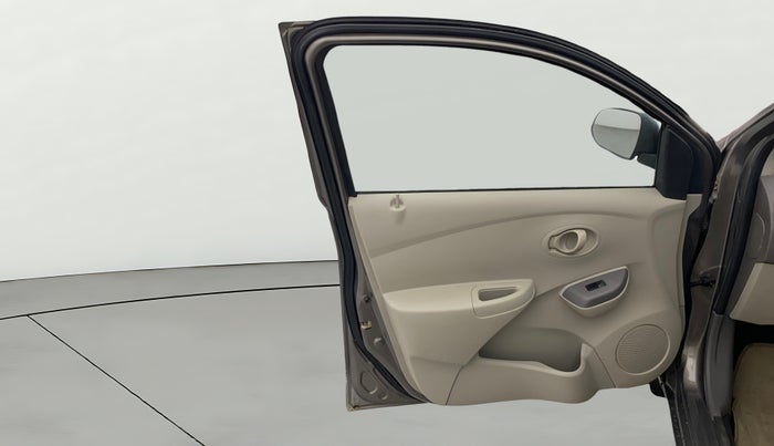 2015 Datsun Go T, Petrol, Manual, 14,826 km, LHS Front Door