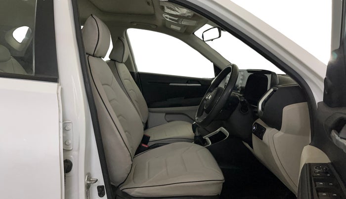 2020 KIA SONET HTK PLUS 1.0 IMT, Petrol, Manual, 36,750 km, Right Side Front Door Cabin