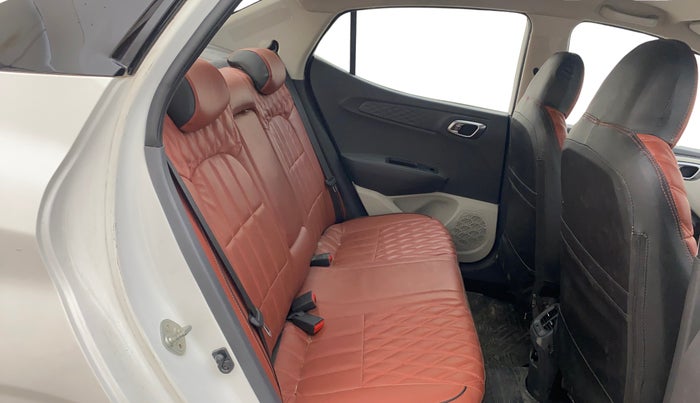 2021 Hyundai AURA SX PLUS 1.2 AMT, Petrol, Automatic, 40,109 km, Right Side Rear Door Cabin