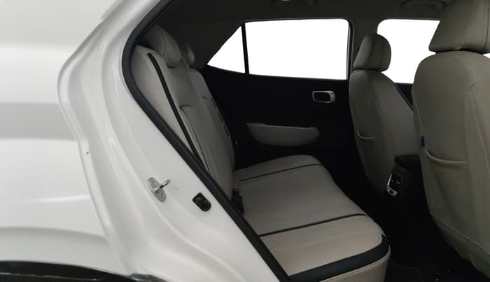 2024 Hyundai VENUE S(O) 1.2, Petrol, Manual, 23,423 km, Right Side Rear Door Cabin