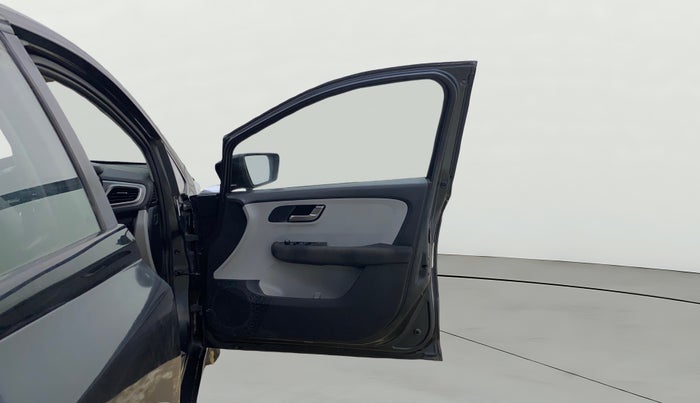 2020 Tata ALTROZ XZ DIESEL, Diesel, Manual, 1,08,010 km, RHS Front Door