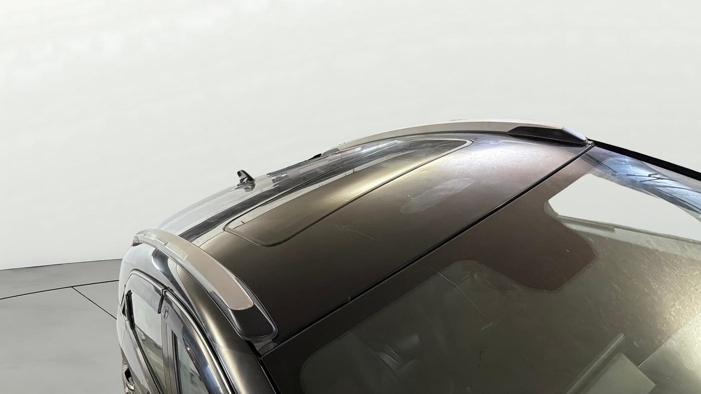 2023 Tata NEXON FEARLESS + SUNROOF DCA DUAL TONE 1.2 PETROL, Petrol, Automatic, 62,802 km, Roof