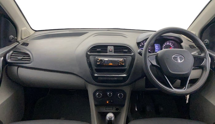2018 Tata Tiago XM PETROL, Petrol, Manual, 38,194 km, Dashboard