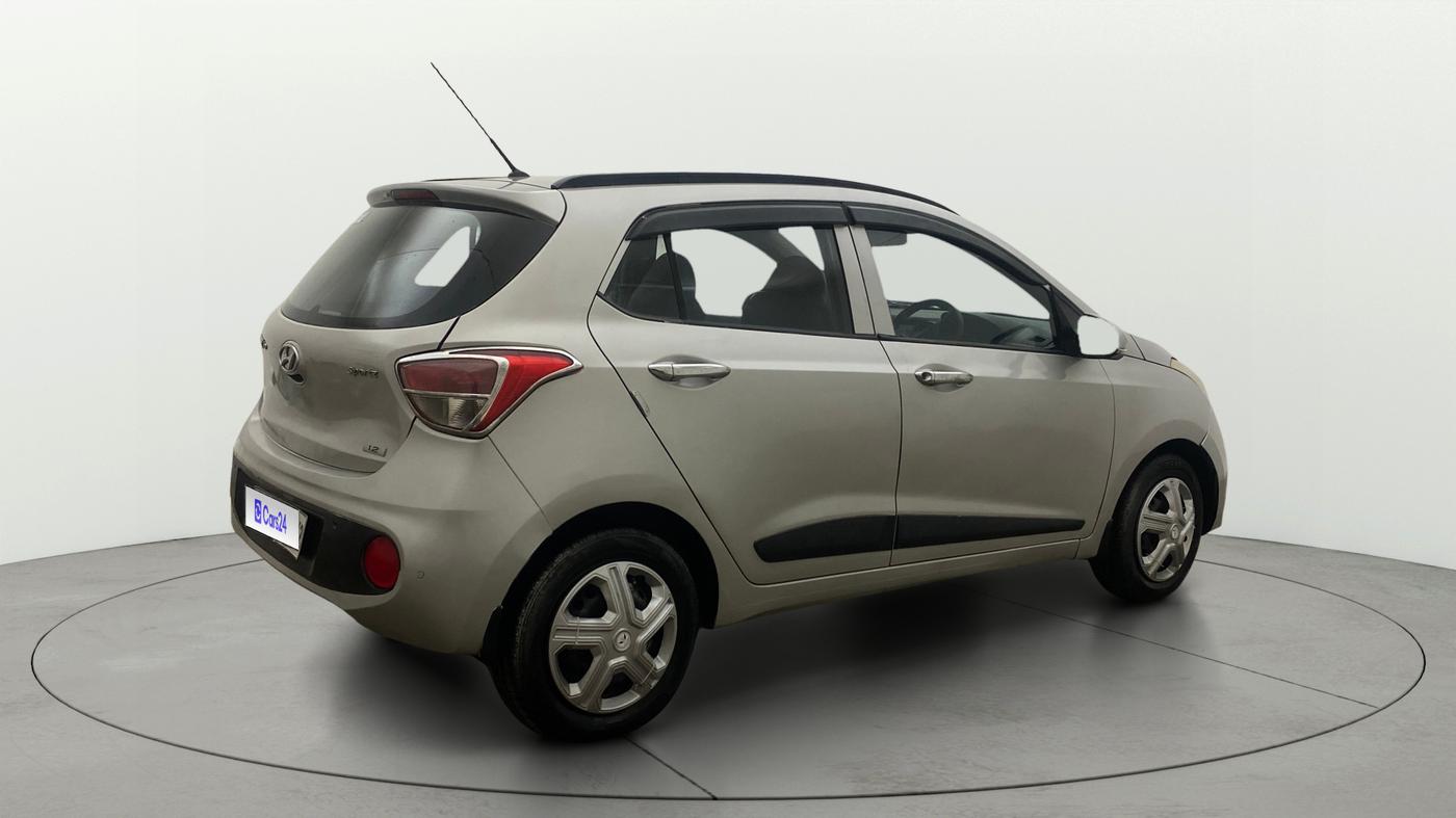 2017 Hyundai Grand i10 SPORTZ (O) 1.2 KAPPA VTVT, Petrol, Manual, 91,360 km, Right Back Diagonal