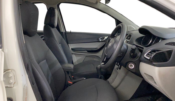 2019 Tata Tiago XZ PETROL, Petrol, Manual, 46,104 km, Right Side Front Door Cabin