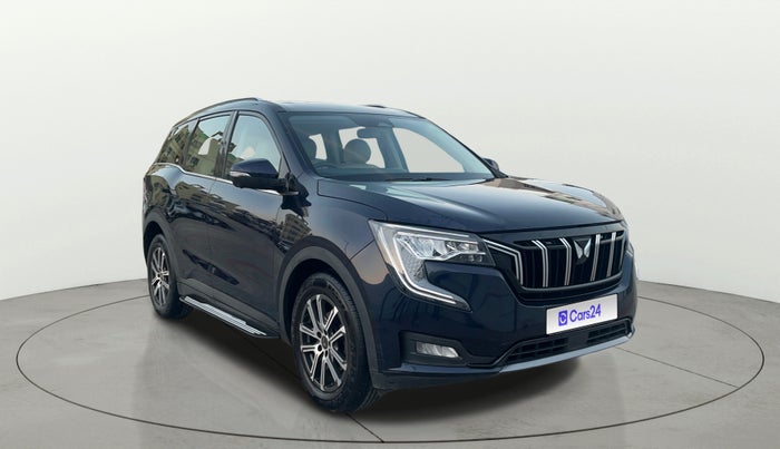 2022 Mahindra XUV700 AX 7 LUXURY P AT 7 STR, Petrol, Automatic, 44,614 km, Right Front Diagonal