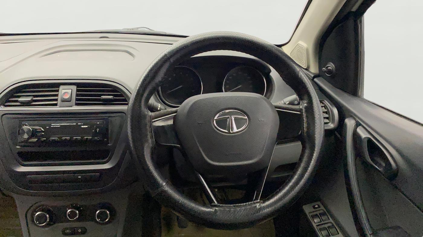 2019 Tata TIGOR XE PETROL, Petrol, Manual, 1,31,789 km, Steering Wheel Close Up