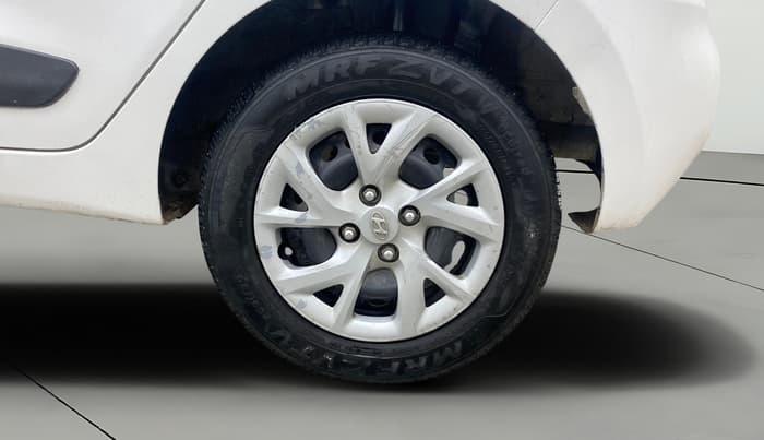 2019 Hyundai Grand i10 MAGNA AT 1.2 KAPPA VTVT, Petrol, Automatic, 79,288 km, Left Rear Wheel