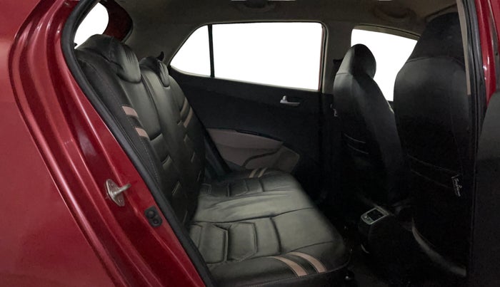 2018 Hyundai Grand i10 SPORTZ (O) AT 1.2 KAPPA VTVT, CNG, Automatic, 48,072 km, Right Side Rear Door Cabin