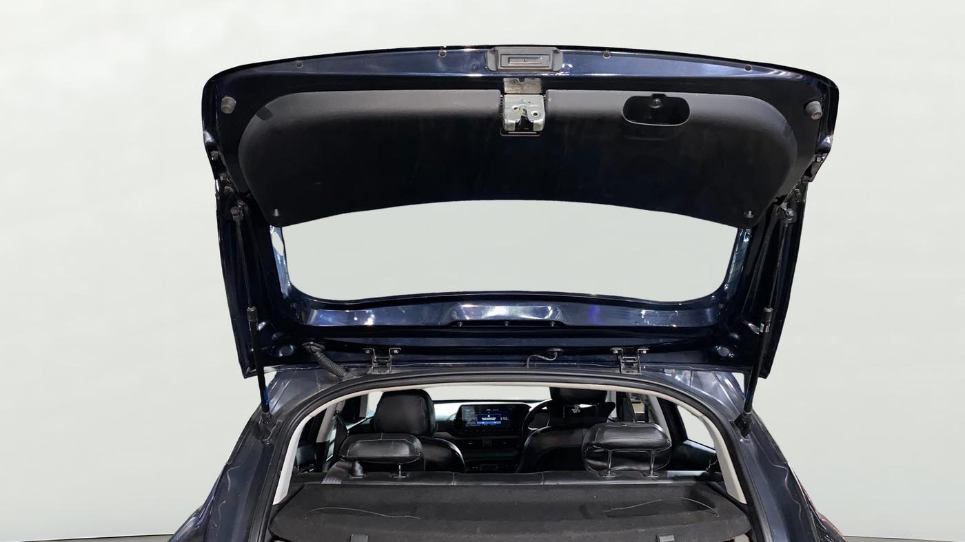 2023 Hyundai NEW I20 ASTA (O) 1.2 IVT, Petrol, Automatic, 19,186 km, Boot Door Open