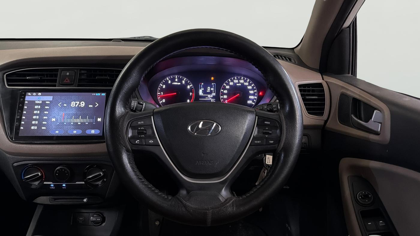 2019 Hyundai Elite i20 MAGNA PLUS 1.2, Petrol, Manual, 78,236 km, Steering Wheel Close Up