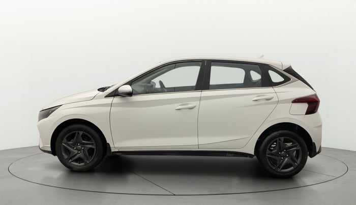 2022 Hyundai NEW I20 SPORTZ 1.2 MT, Petrol, Manual, 57,247 km, Left Side