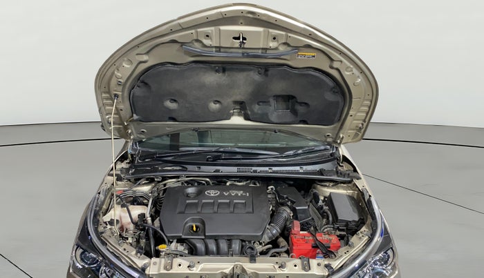 2016 Toyota Corolla Altis GL PETROL, Petrol, Manual, 51,727 km, Open Bonet