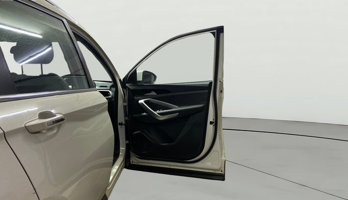 2019 MG HECTOR SHARP 1.5 DCT PETROL, Petrol, Automatic, 42,932 km, RHS Front Door