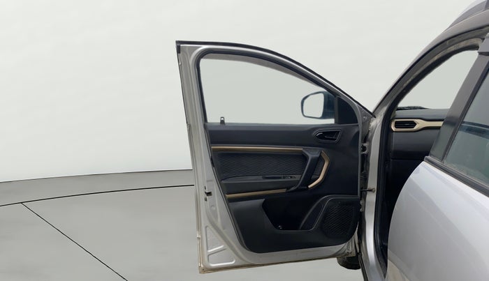 2021 Renault Kiger RXT MT DUAL TONE, Petrol, Manual, 79,672 km, LHS Front Door