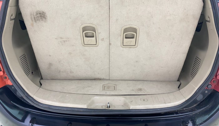 2016 Mahindra XUV500 W10 AT, Diesel, Automatic, 1,10,388 km, Boot Open Zoomed View