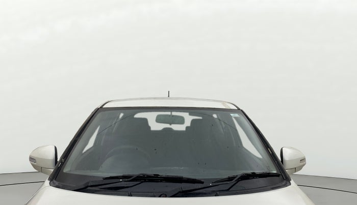 2013 Maruti Swift VDI, Diesel, Manual, 1,49,912 km, Front Windshield